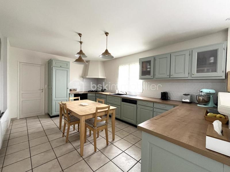 Maison - 155 m² - 6 pièces