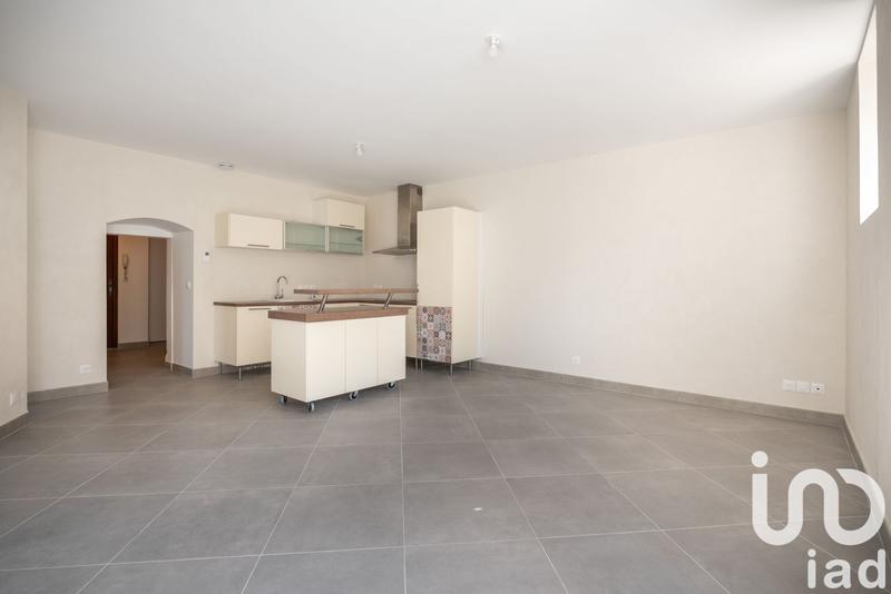 Appartement - 64 m² - 3 pièces