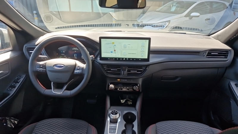 Ford Kuga 2.5 Duratec 183 Fhev eCVT I-Awd St Line (Type 01-24) 5 portes (avril 2025) (co2 131.0)