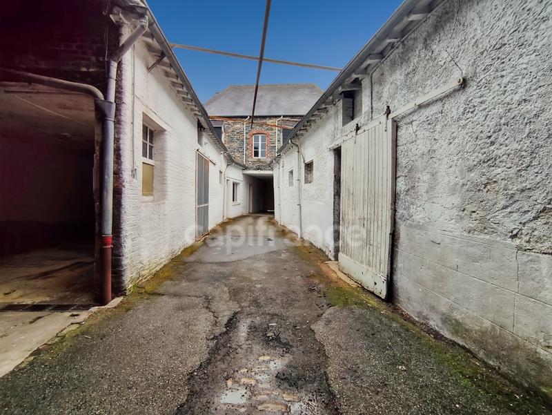 Maison - 150 m² - 6 pièces