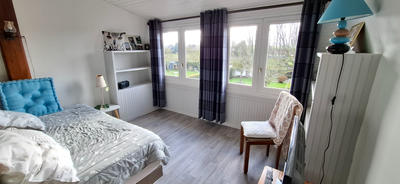 Maison - 130 m² - 8 pièces