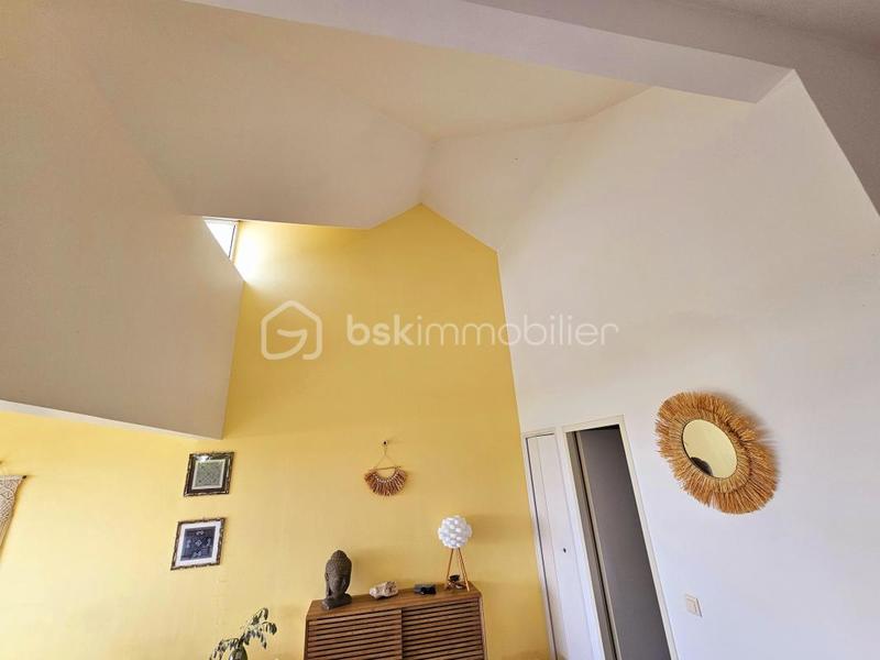 Demeure - 254 m² - 8 pièces