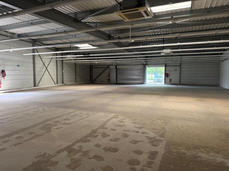 Local commercial - 600 m²