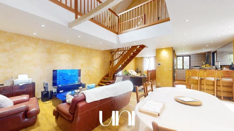 Maison de campagne - 214 m² - 6 pièces