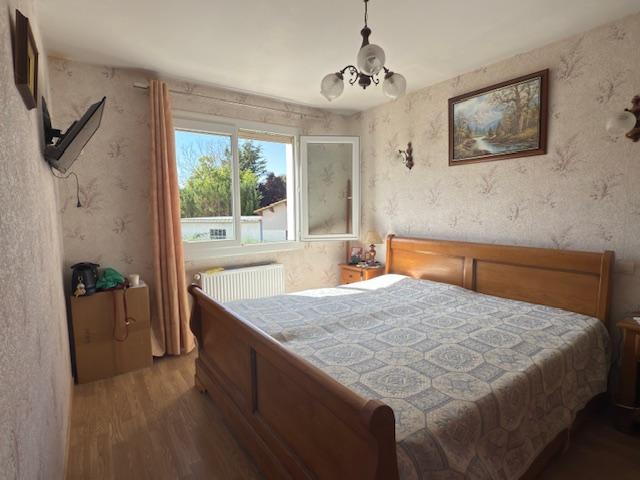 Maison - 98 m² - 4 pièces