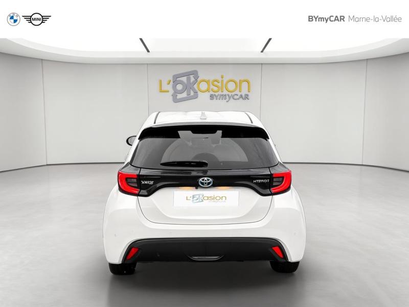 Toyota Yaris Hybride My22 116h Design