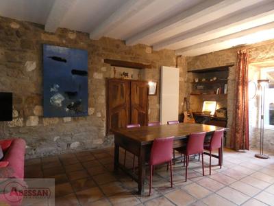 Maison de village - 250 m² - 9 pièces