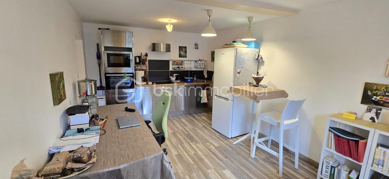 Immeuble - 245 m² - 10 pièces