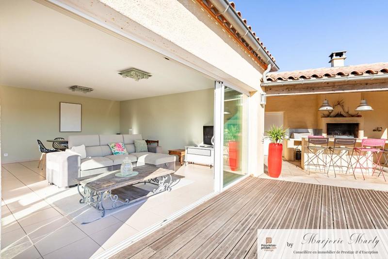 Villa - 143 m² - 5 pièces