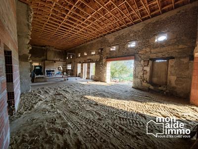 Maison - 300 m² - 9 pièces