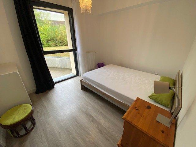 Appartement - 87 m² - 5 pièces