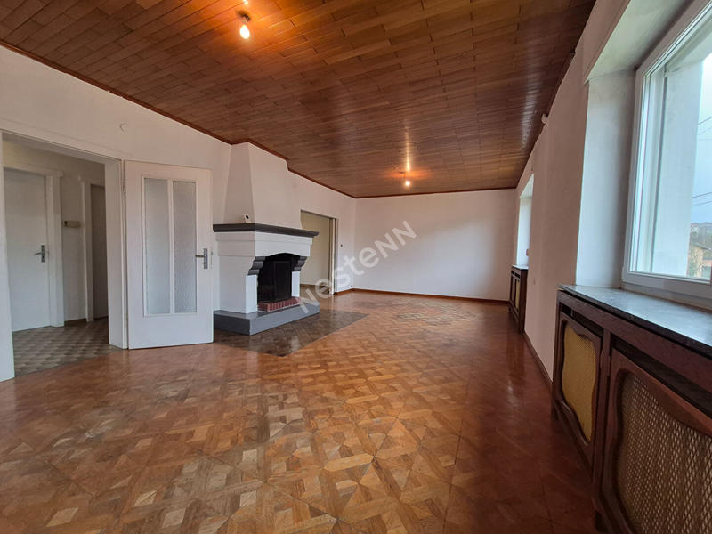 Maison - 127 m² - 8 pièces