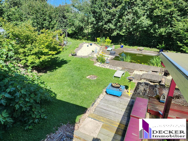 Maison - 121 m² - 6 pièces