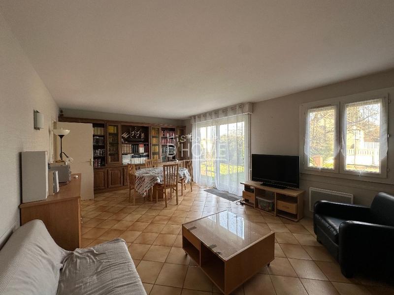 Maison - 217 m² - 9 pièces