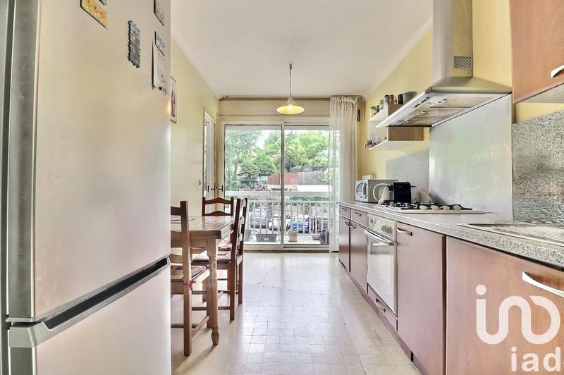Appartement - 94 m² - 5 pièces