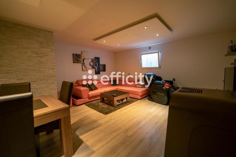 Maison - 175 m² - 6 pièces