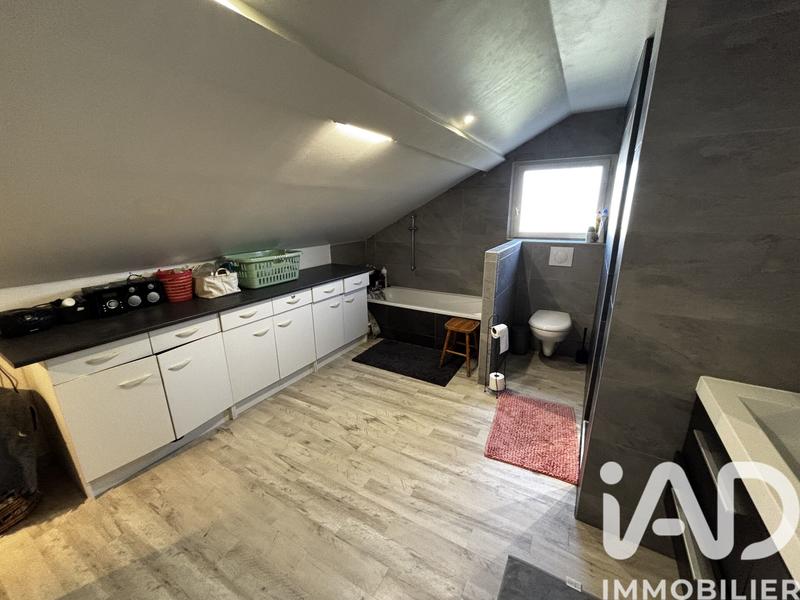 Maison - 152 m² - 7 pièces