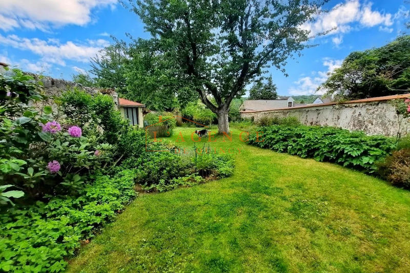 Maison - 151 m² - 7 pièces