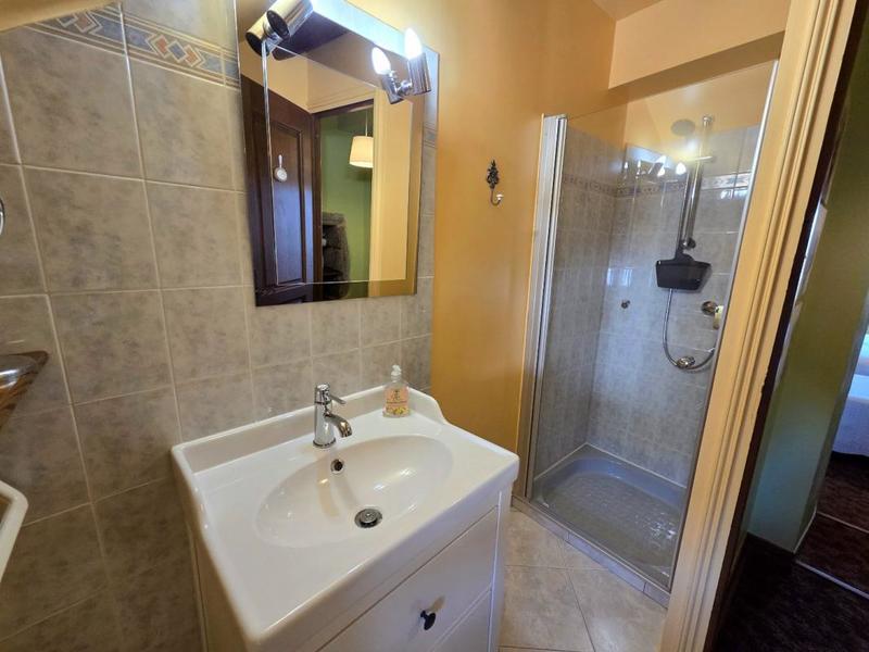 Maison - 277 m² - 9 pièces