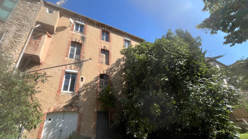 Immeuble - 240 m² - 7 pièces