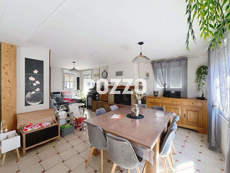 Maison - 105 m² - 6 pièces