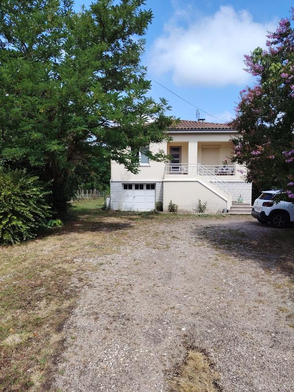 Maison - 85 m² - 5 pièces