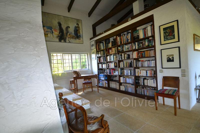 Villa - 180 m² - 5 pièces