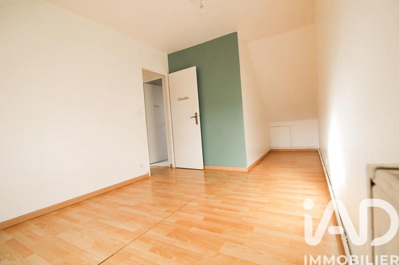 Maison - 80 m² - 5 pièces