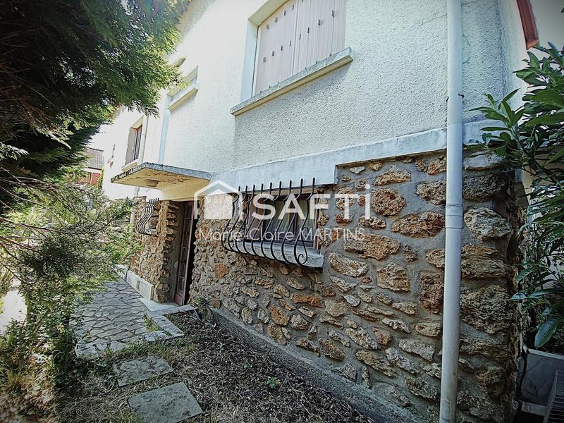Maison - 140 m² - 5 pièces