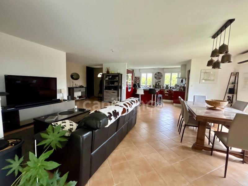 Maison - 124 m² - 4 pièces