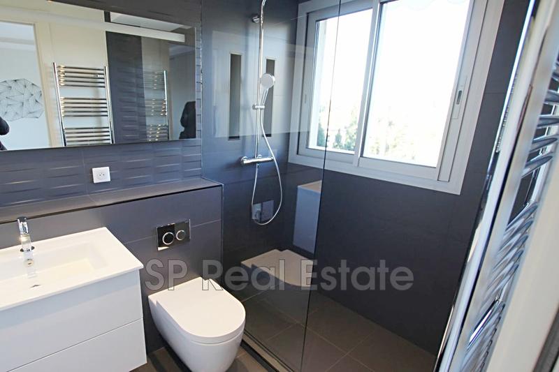 Appartement - 160 m² - 4 pièces