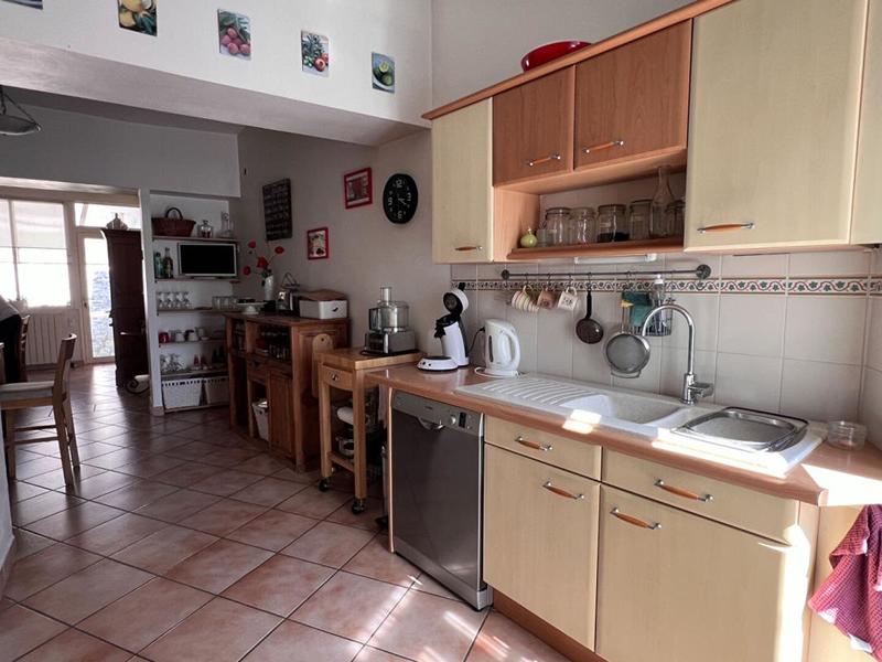 Maison de village - 287 m² - 8 pièces