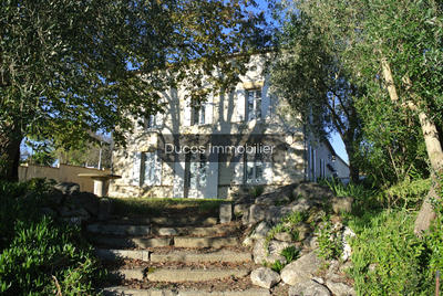 Maison - 333 m² - 7 pièces