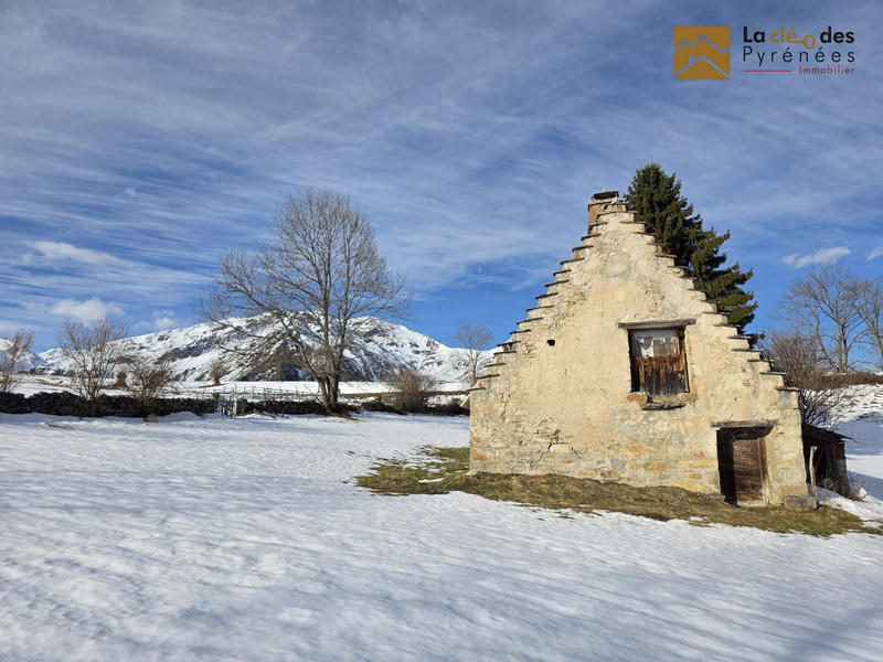 Maison ancienne - 200 m² - 2 pièces