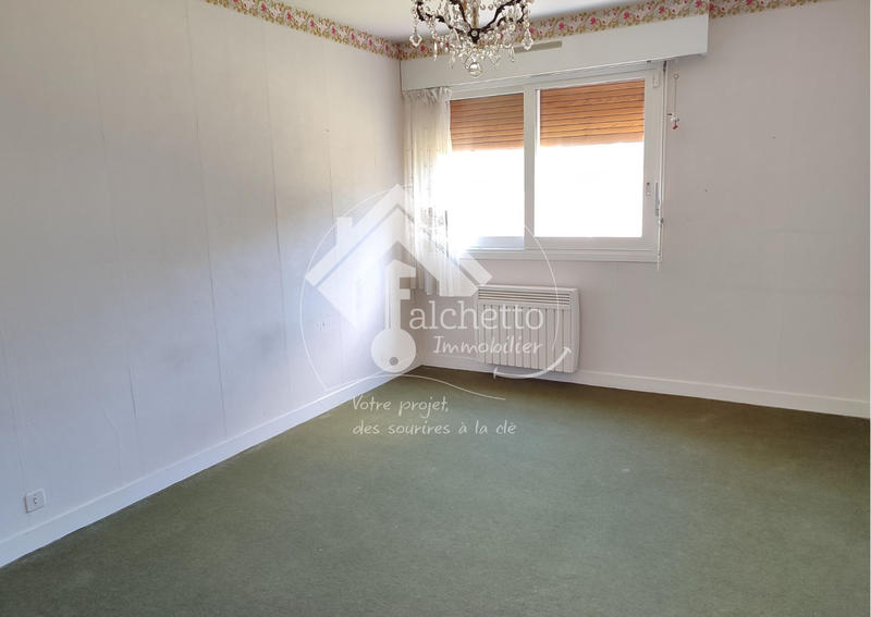 Appartement - 88 m² - 4 pièces