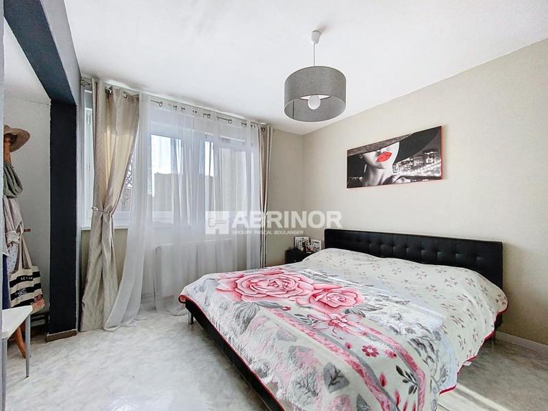 Maison - 92 m² - 4 pièces