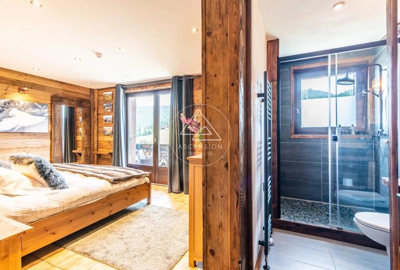 Châlet - 320 m² - 14 pièces