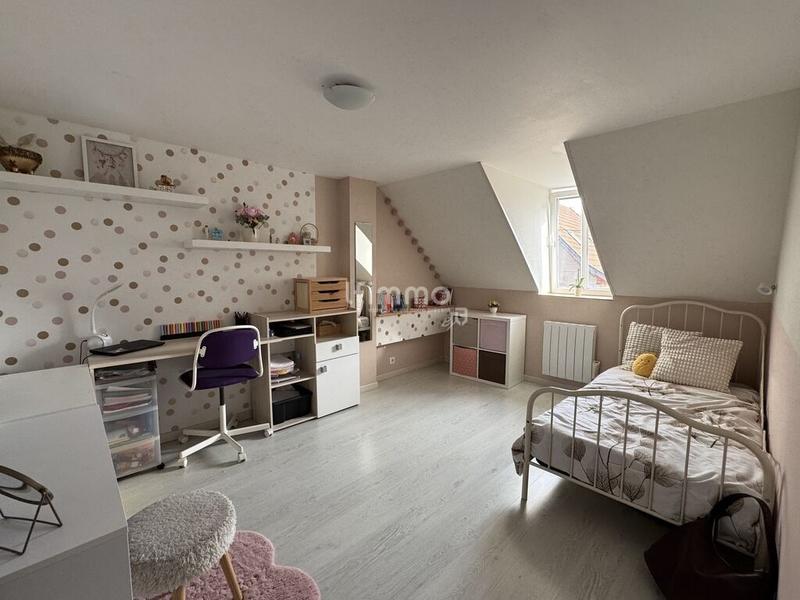 Maison - 136 m² - 6 pièces