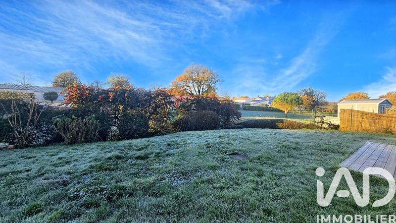 Maison - 90 m² - 5 pièces