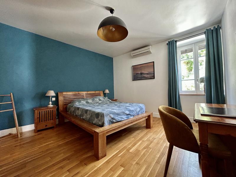 Appartement - 129 m² - 4 pièces