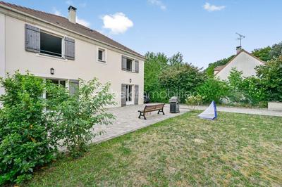 Maison - 146 m² - 7 pièces