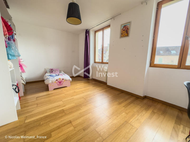 Maison - 115 m² - 6 pièces