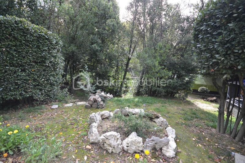 Maison - 111 m² - 5 pièces