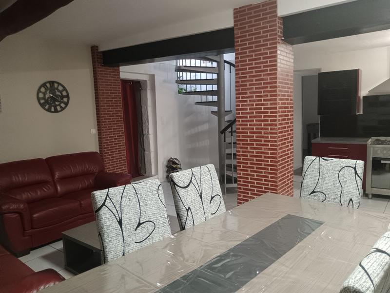 Maison de village - 144 m² - 7 pièces