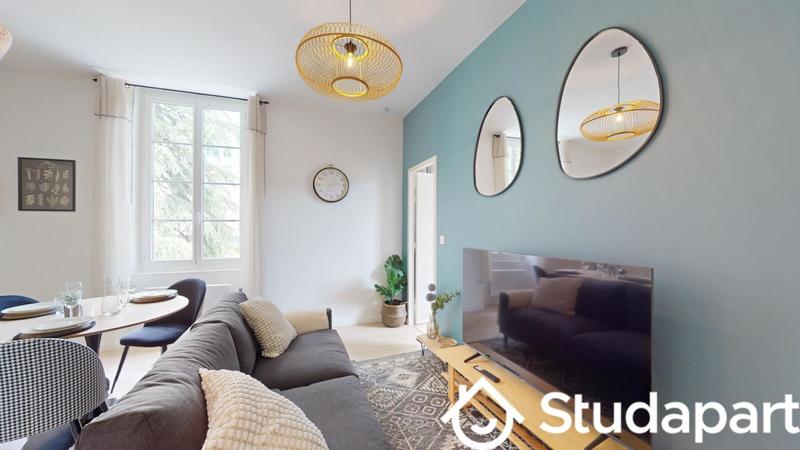 Chambre - 9 m² - 1 pièce