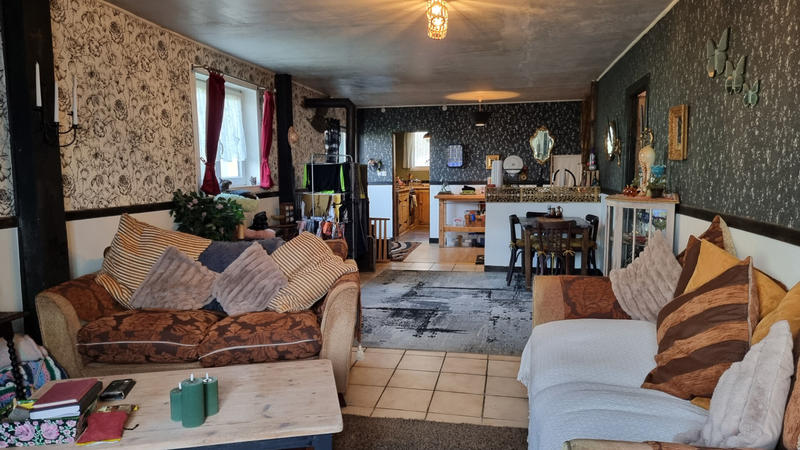 Maison - 286 m² - 15 pièces