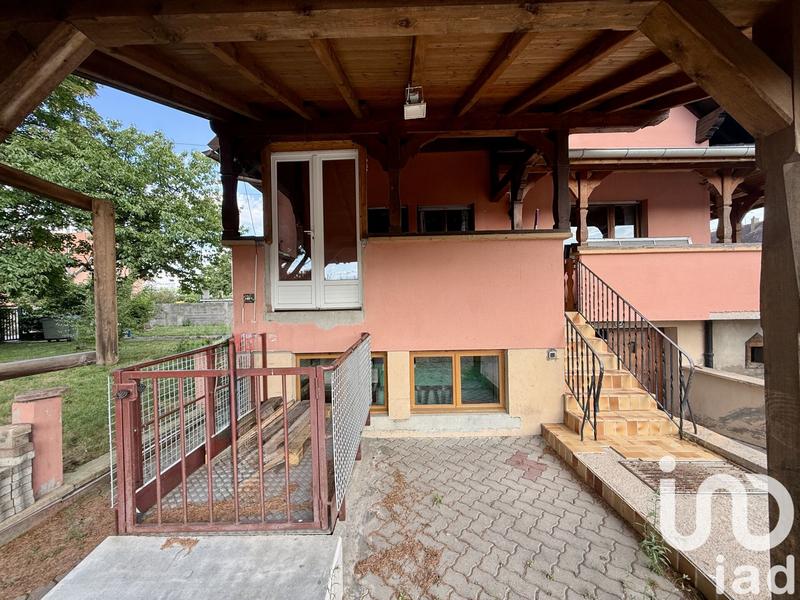 Maison - 273 m² - 9 pièces