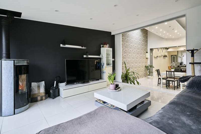 Maison ancienne - 120 m² - 5 pièces