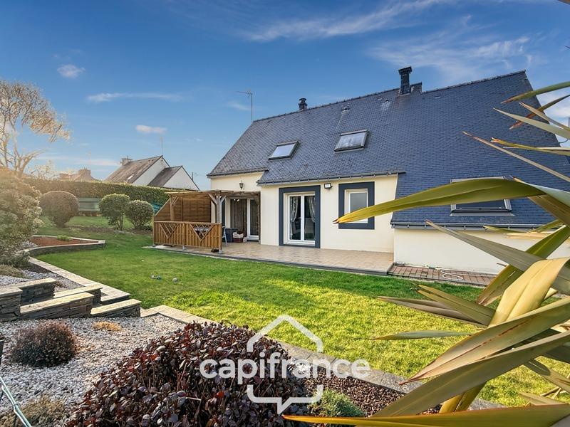 Maison - 98 m² - 5 pièces