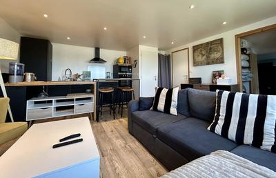 Maison - 136 m² - 6 pièces